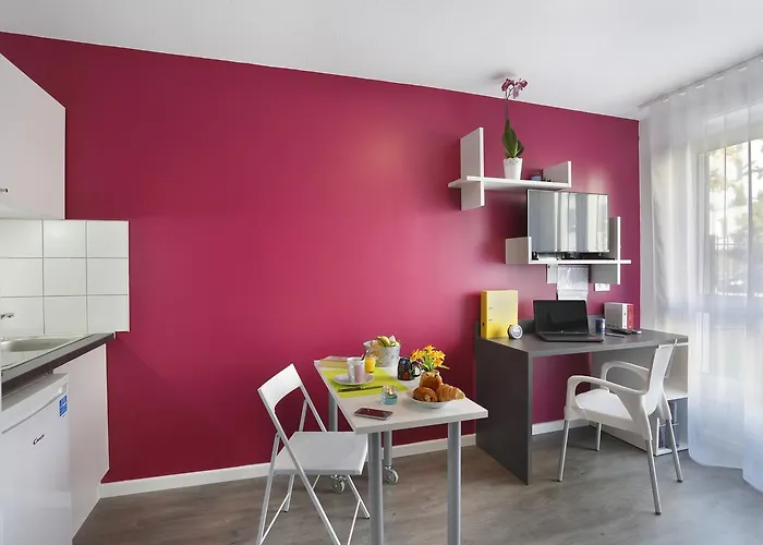 Nemea Eiffel Aparthotel